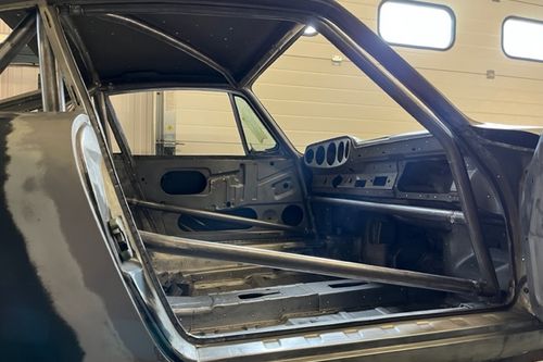 Porsche 911 SWB FIA Bolt in Roll Cage
